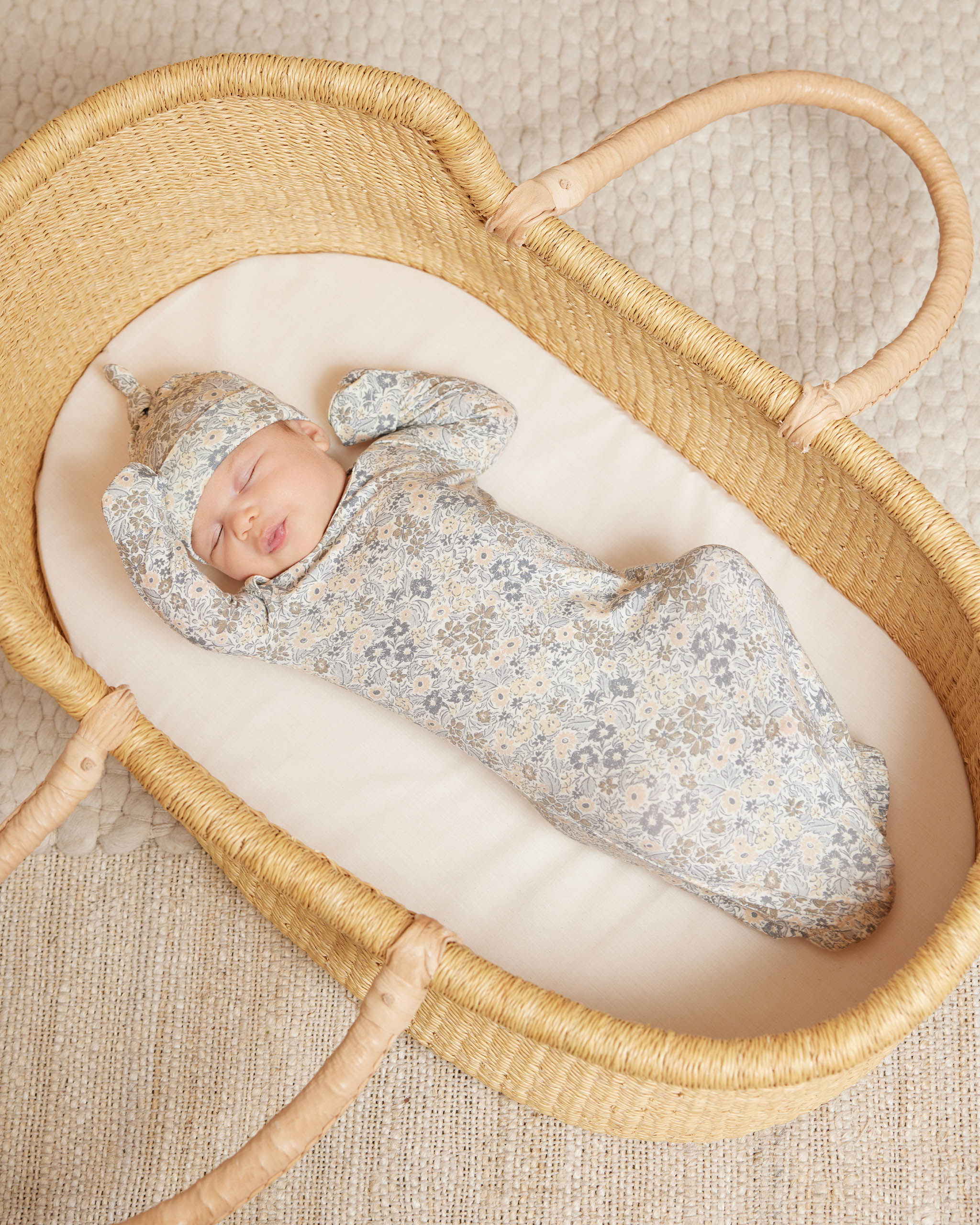 Bamboo Baby Gown + Hat | Winter Garden