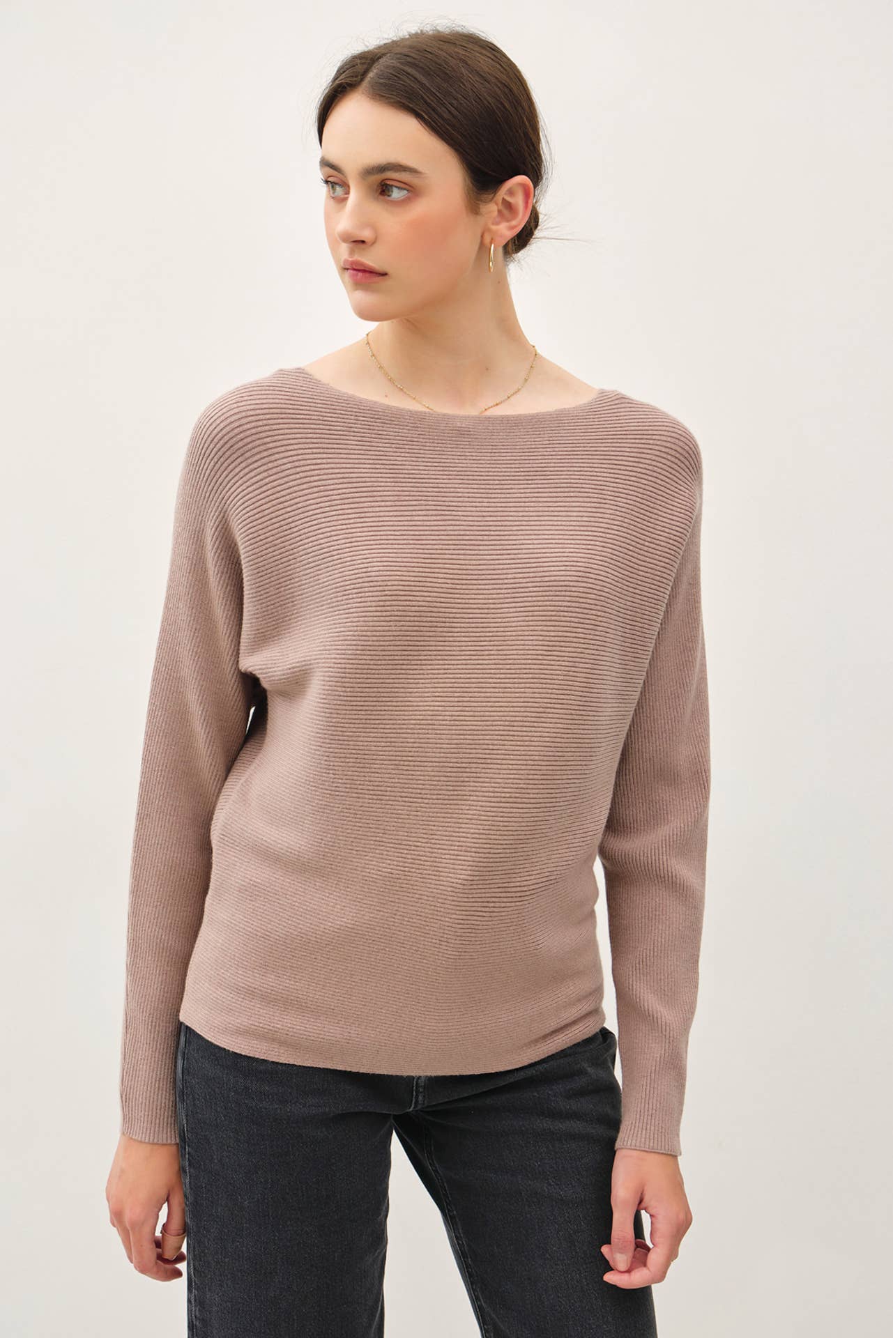 BOAT NECK DOLMAN SLEEVE PULLOVER KNIT TOP | Mocha