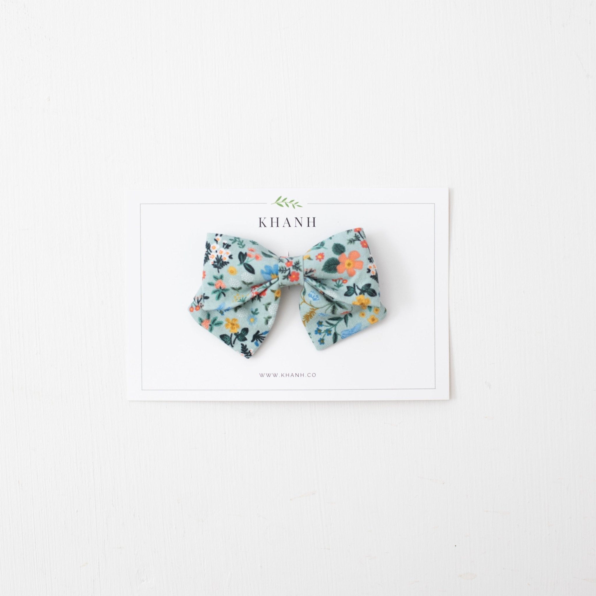 Bramble ( Light Blue ) | Medium Sailor Bow