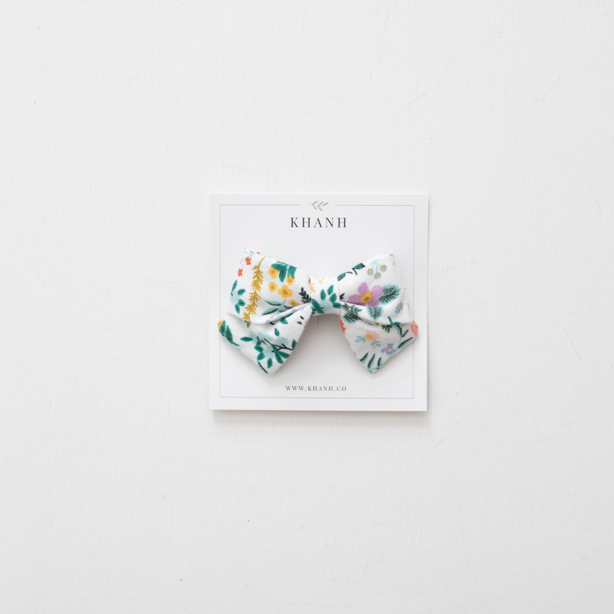 Bramble ( White ) | Petite Sailor Bow (Rifle Paper Co)
