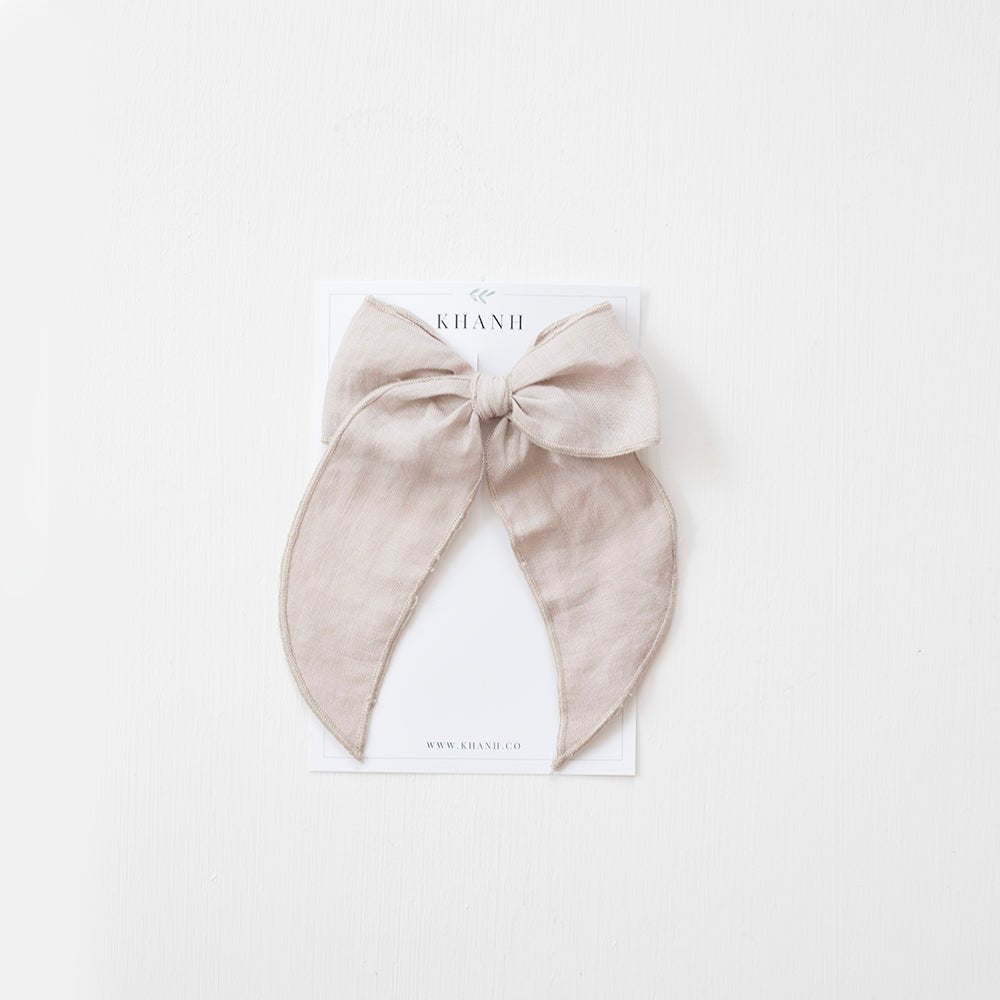 Cashmere | Oversized Whimsical Bow