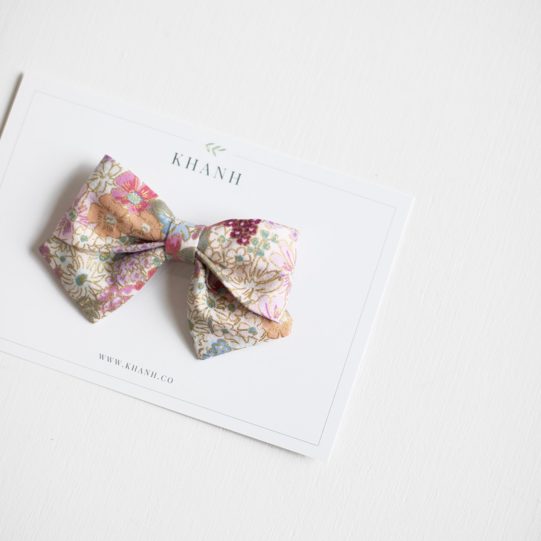 Calli | Medium Sailor Bow