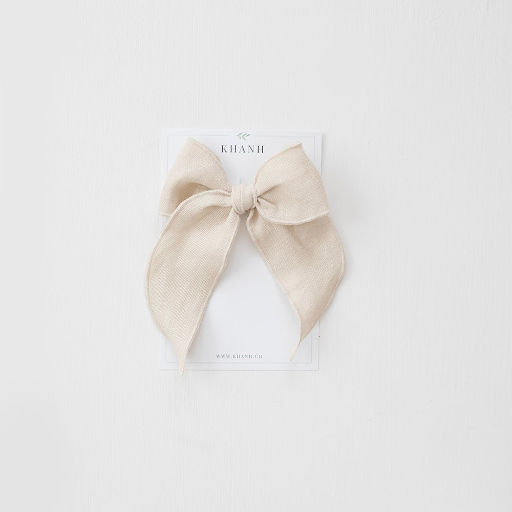 Cream | Oversized Whimsical Bow