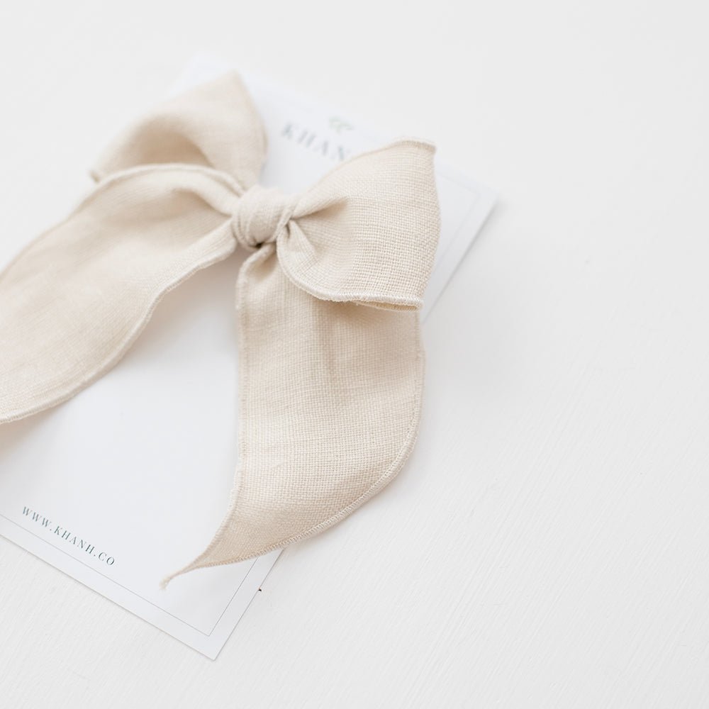 Cream | Oversized Whimsical Bow