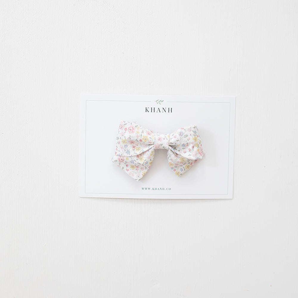 Darla | Medium Sailor Bow