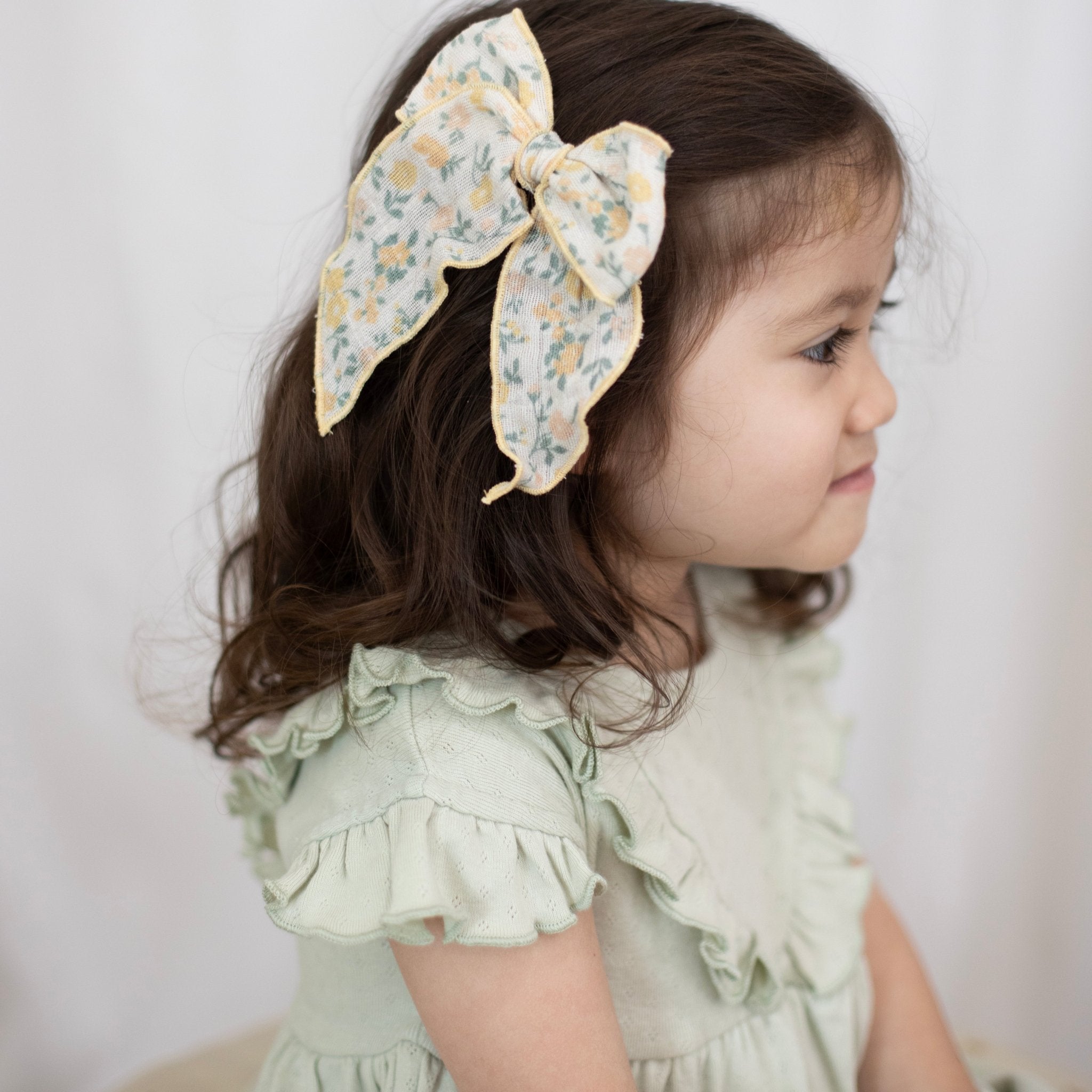 Delilah | Oversize Whimsical Bow