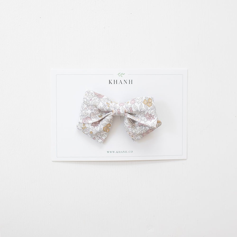 Julianne | Medium Sailor Bow