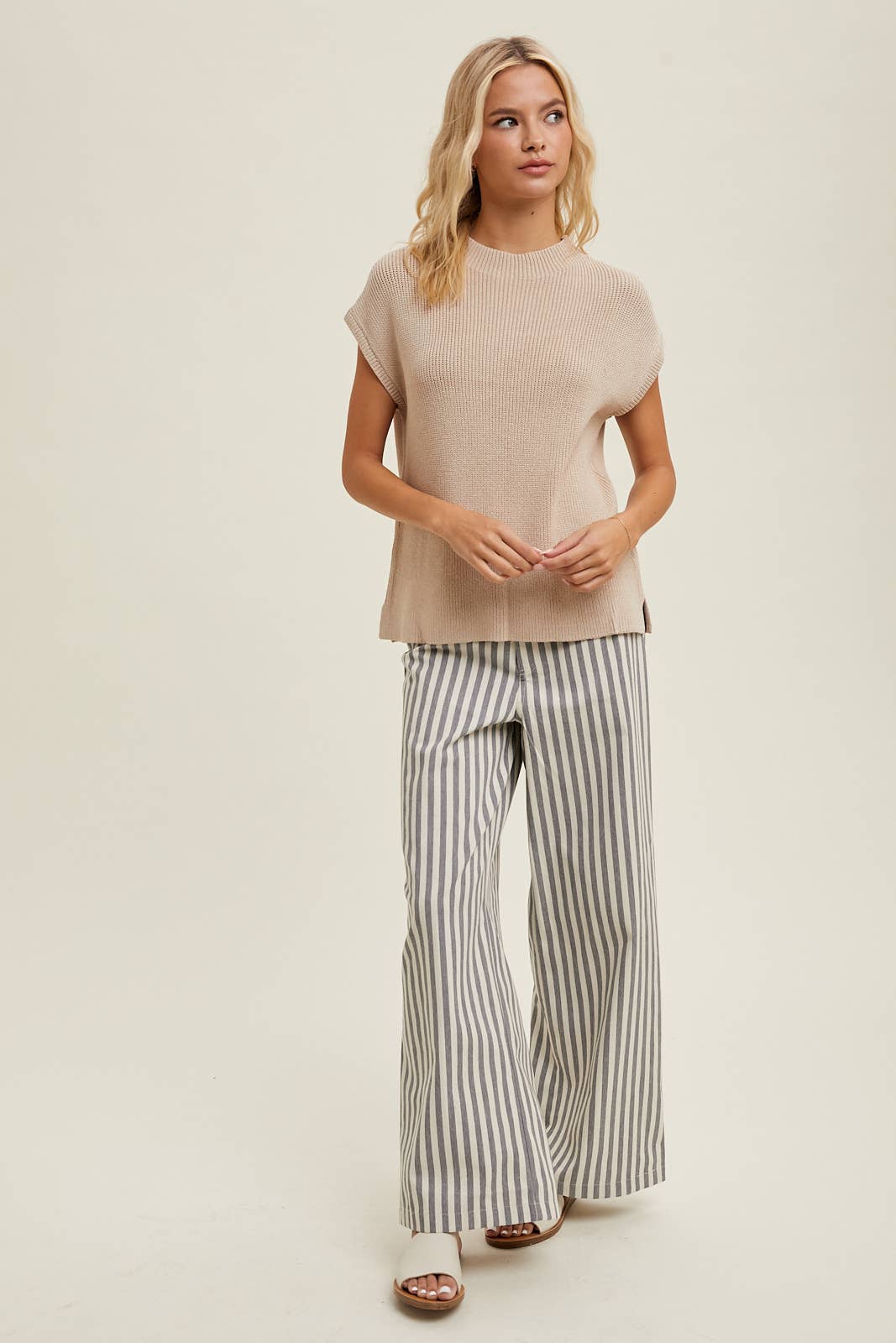 Luna Sweater || Champagne - LAST ONE M