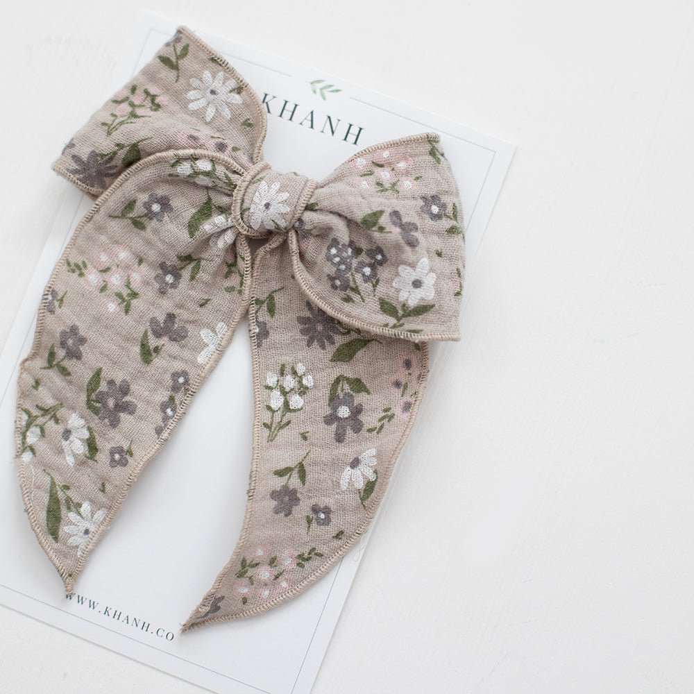 Mabel | Oversized Whimsical Bow