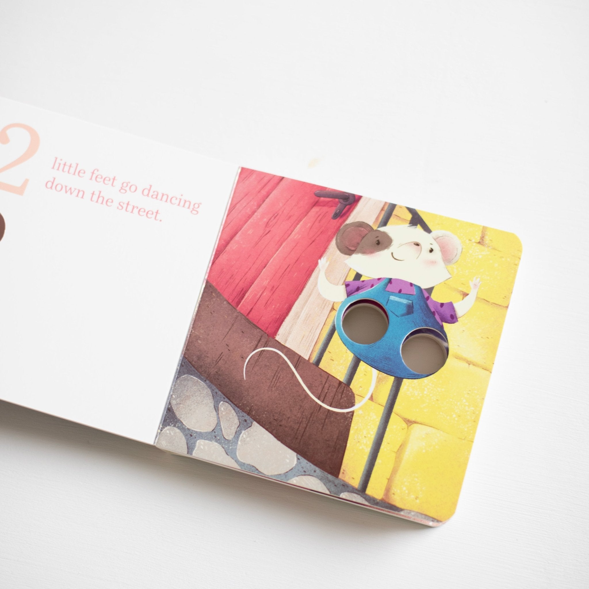 Petite Mouse Takes a Nap