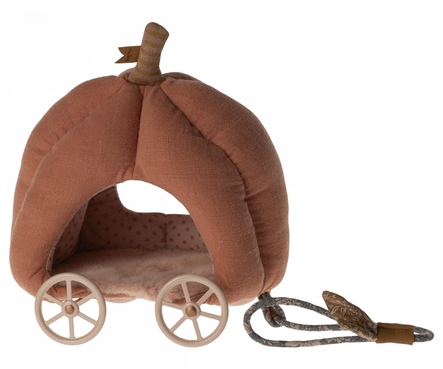 Pumpkin carriage, Mouse