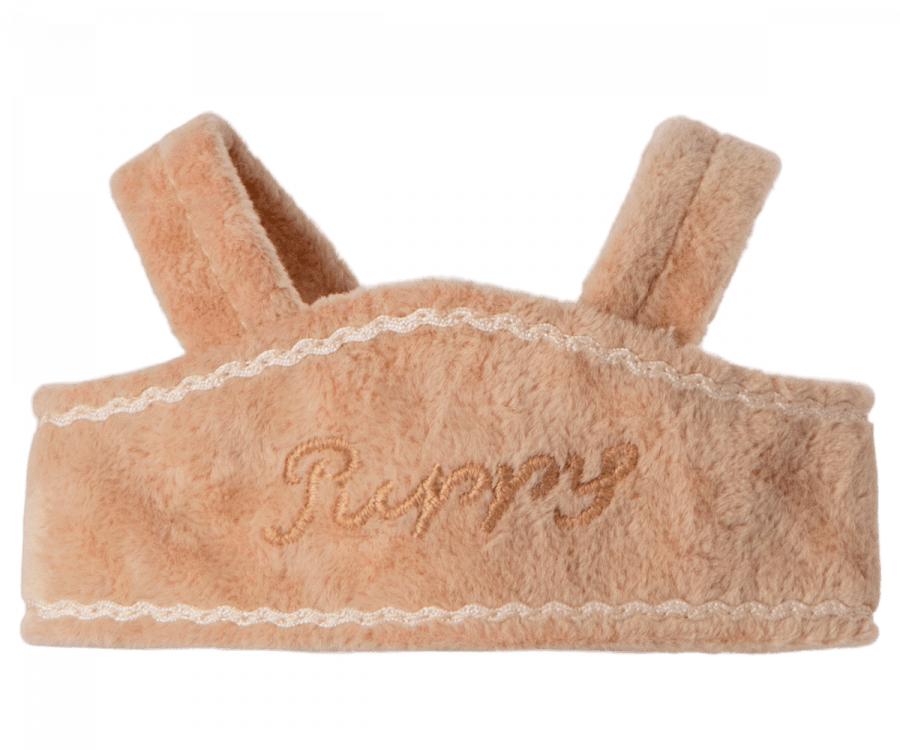 Puppy supply, Harness