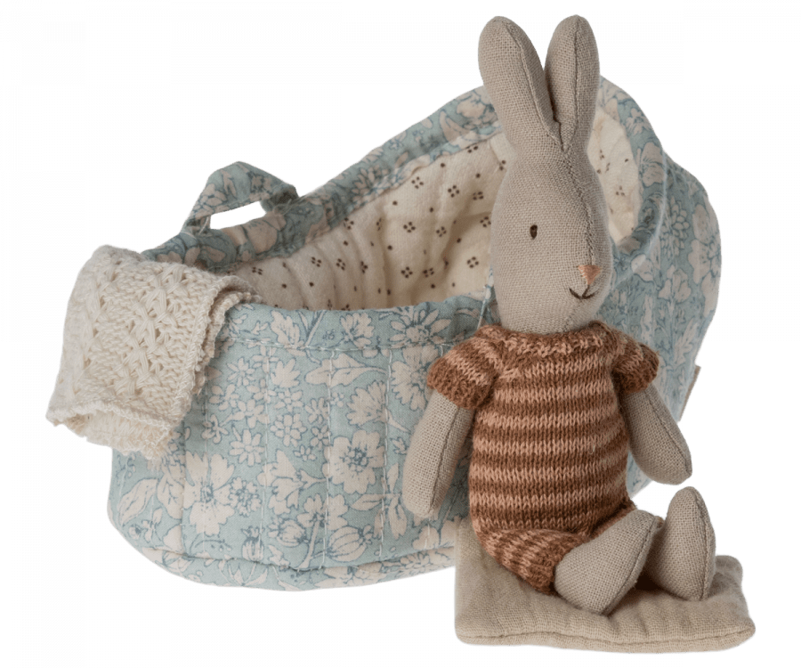 Rabbit in carry cot | Micro