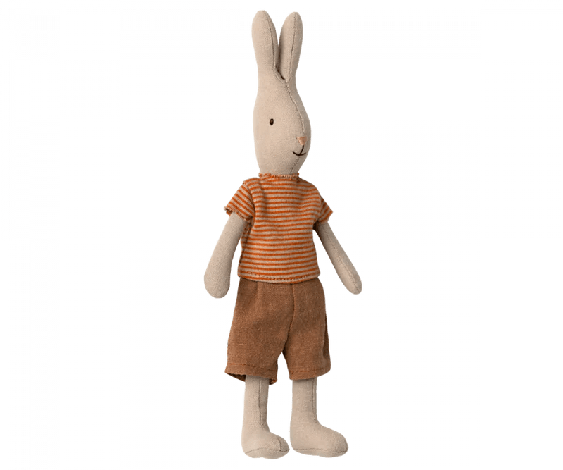 Rabbit Size 1 | Classic T-shirt & Shorts