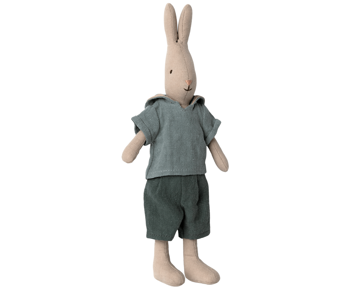 Rabbit size 2, Classic - Shirt and shorts