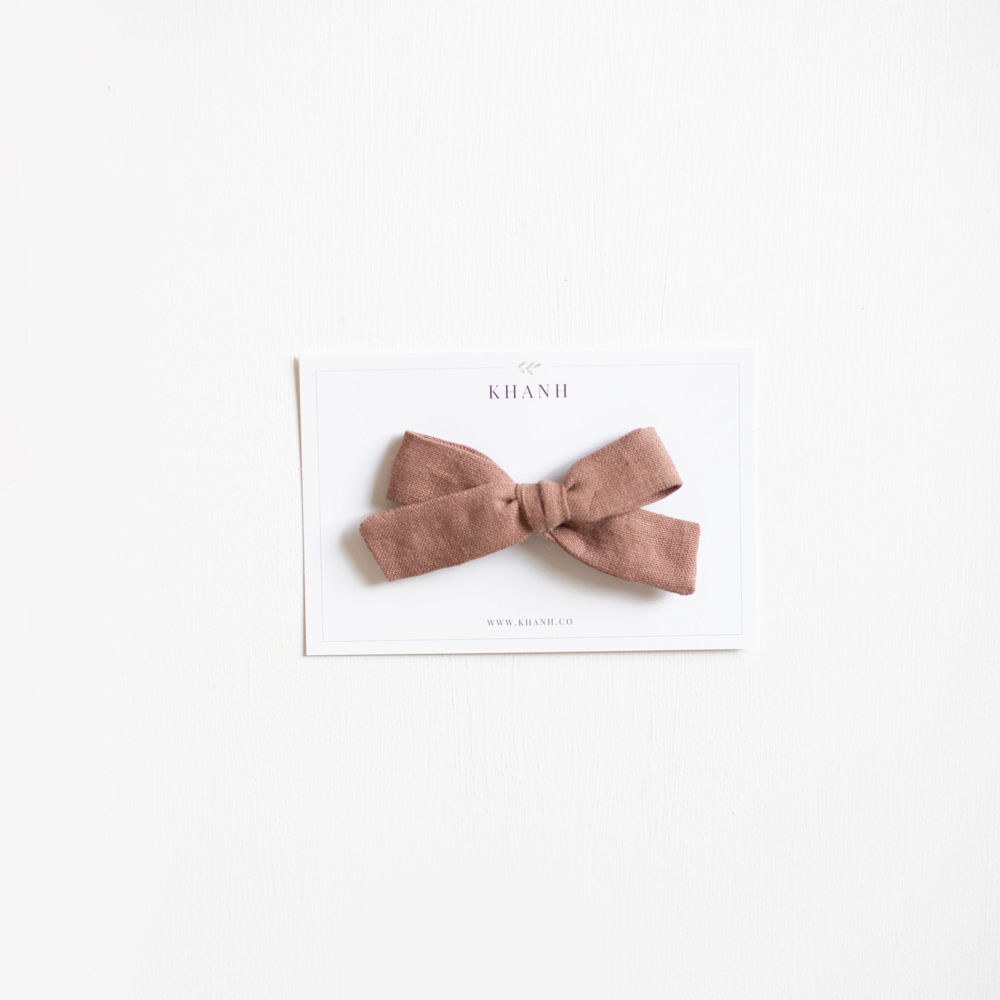 Spice | Medium Hand - Tied Bow
