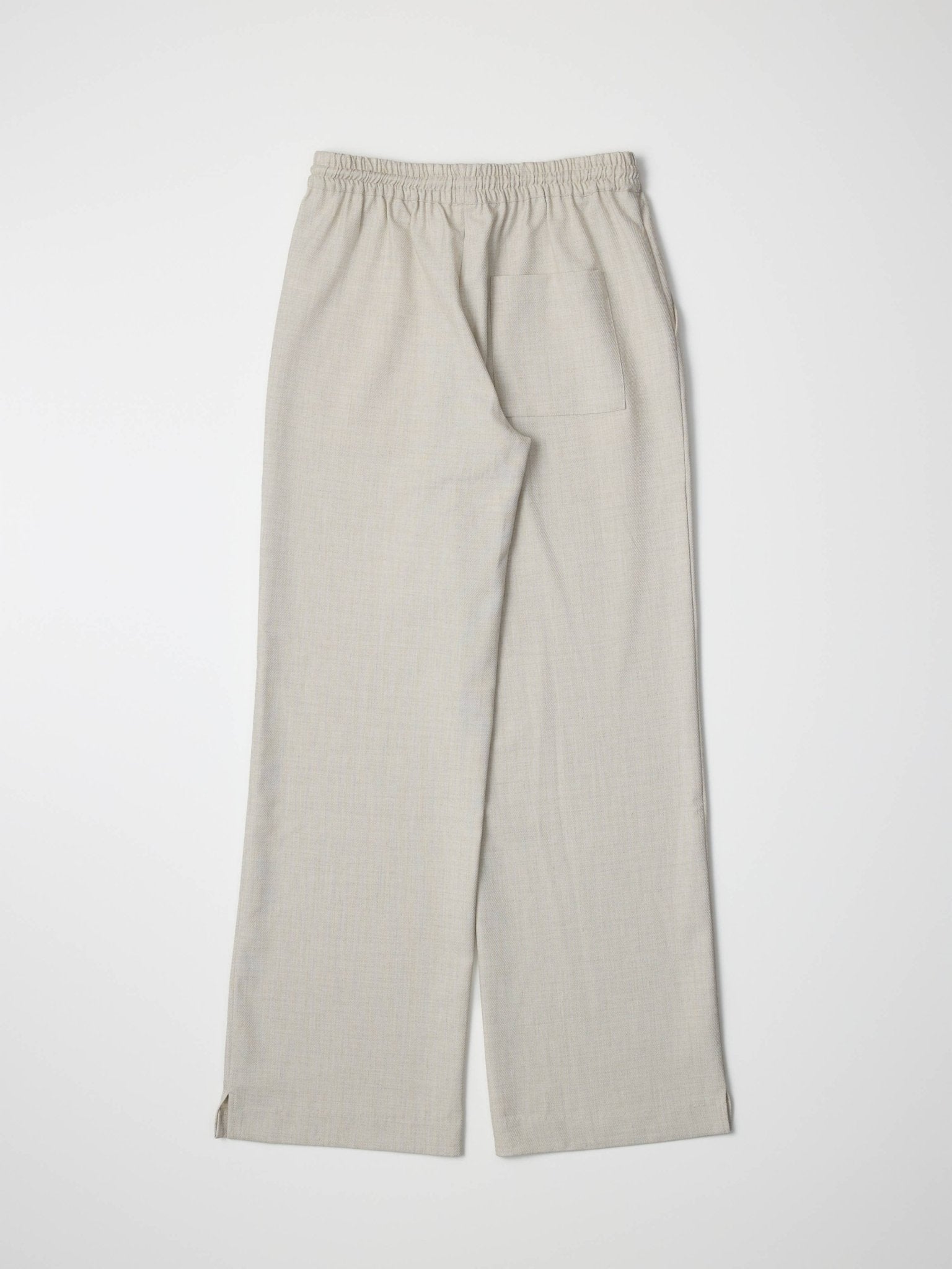 The Dusk Pull - On Trousers || Oatmeal
