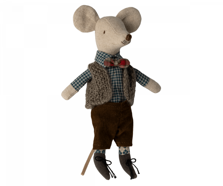 Vest, pants and butterfly for grandpa mouse
