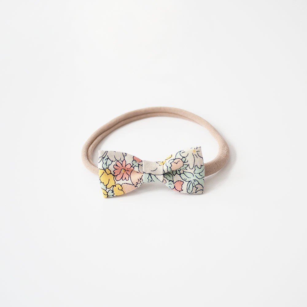 Amelia | Mini Bow