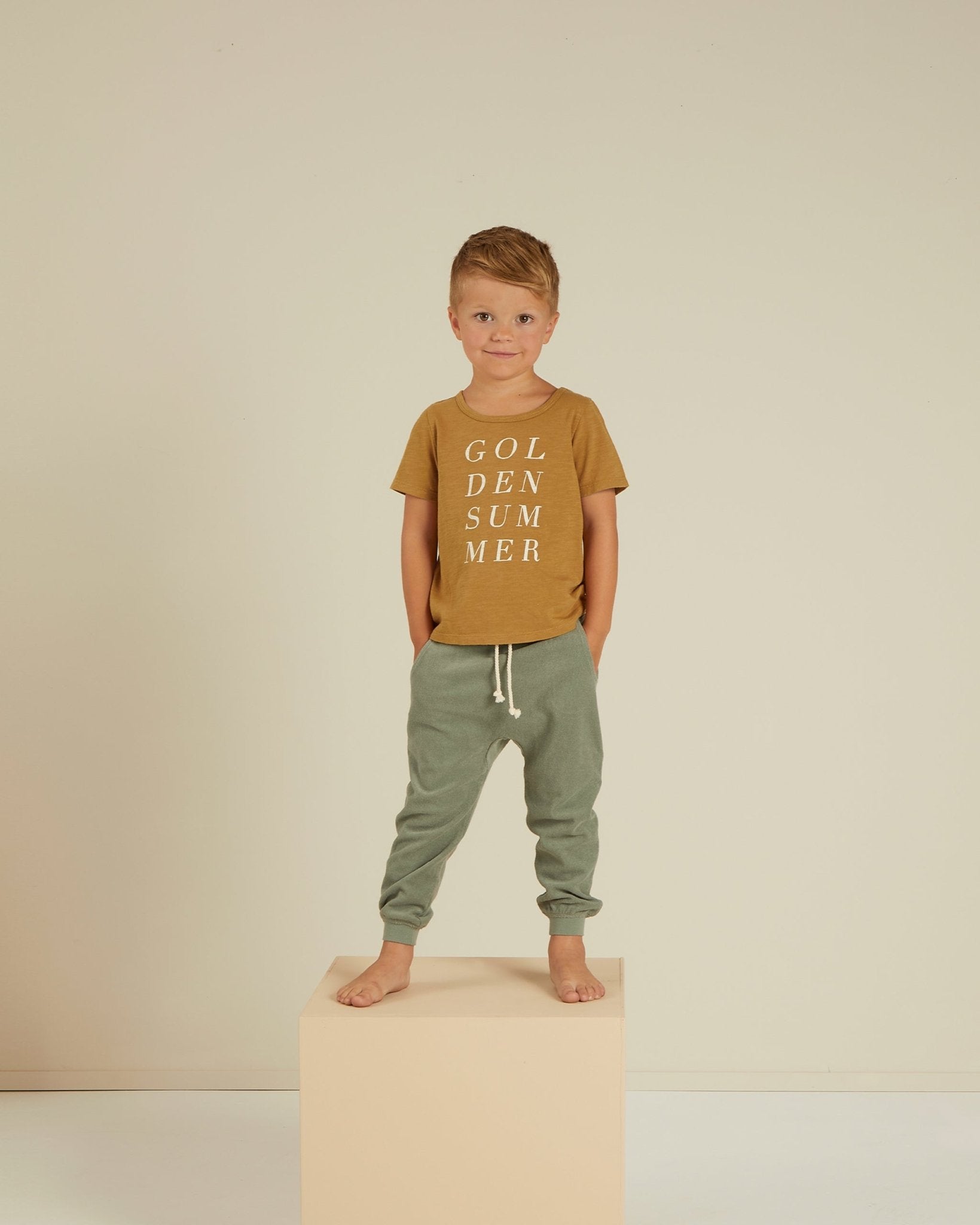 Basic Tee || Golden Summer