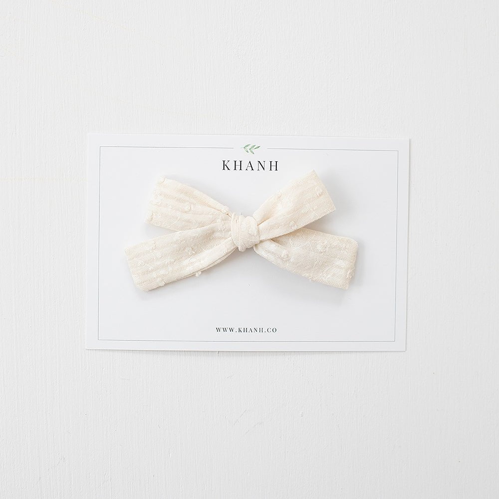 Eden | Medium Hand Tied Bow