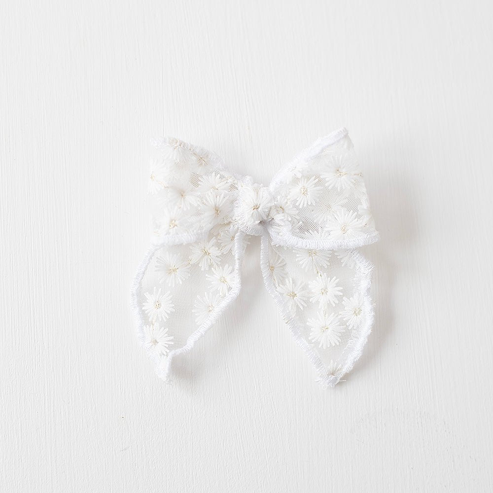 Magnolia | Medium whimsical Bow
