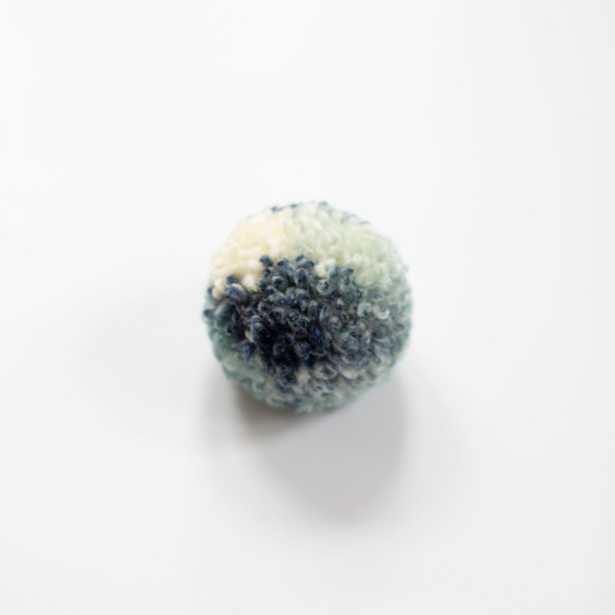 Seaspray Multi | Pom Pom