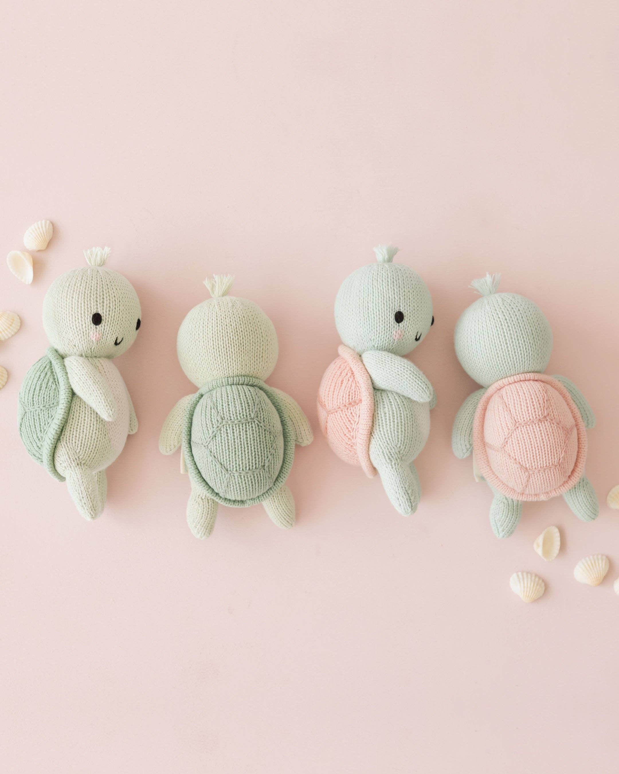 Baby sea turtle (kelp green)