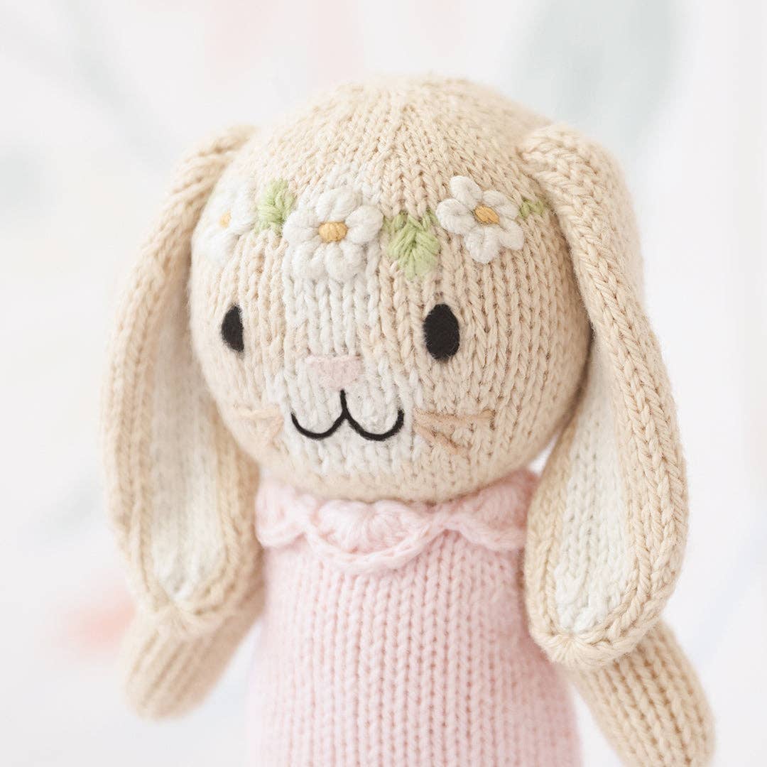 Tiny Hannah the bunny || Blush