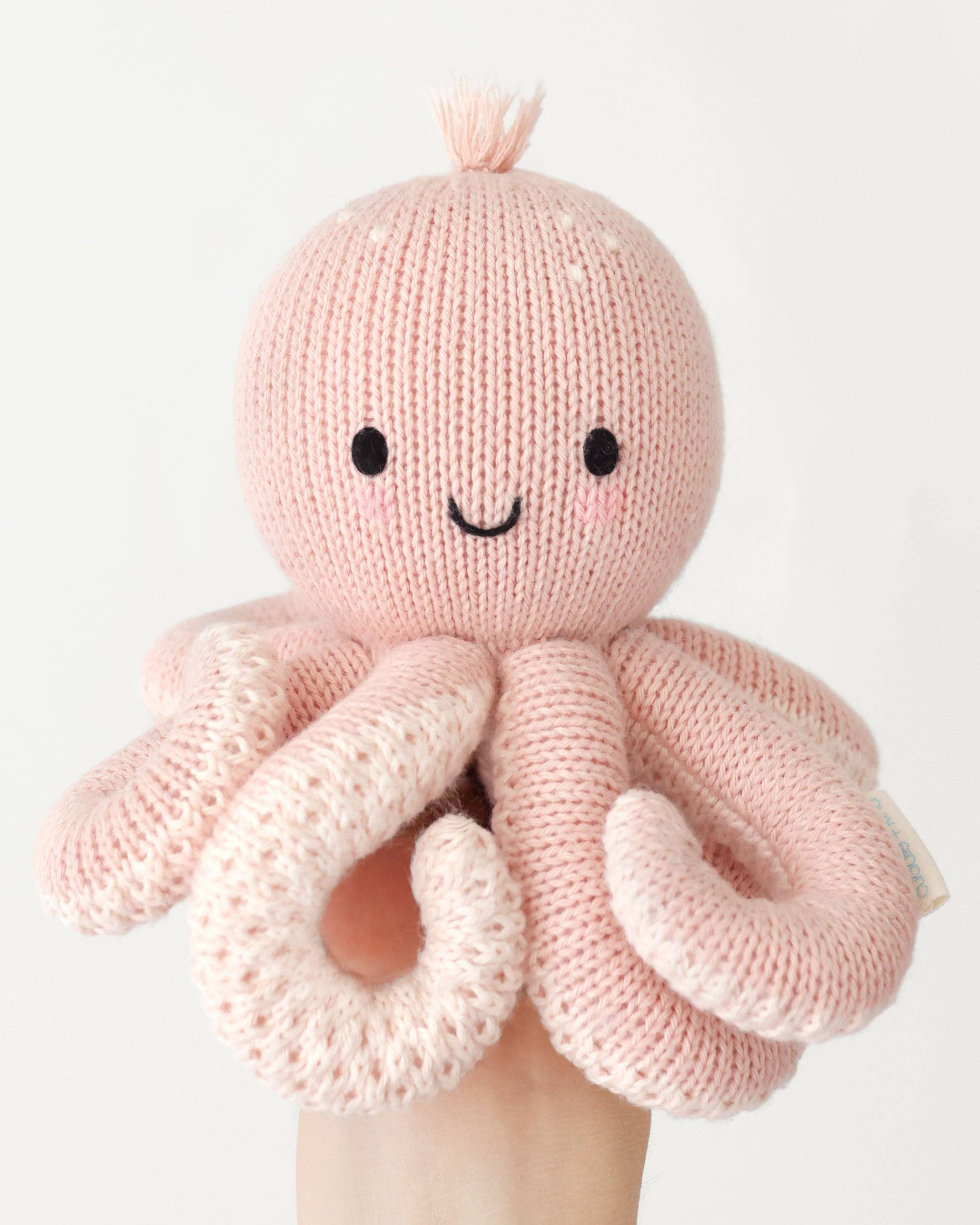 Baby Octopus (soft coral pink)