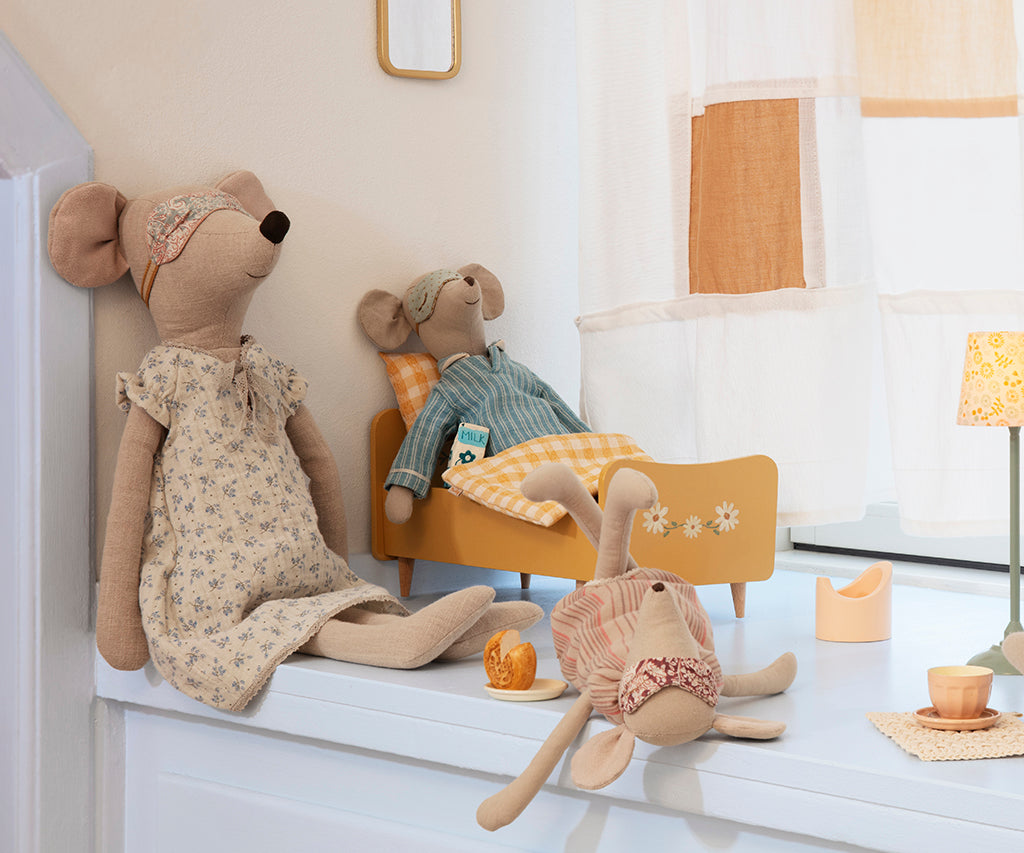 Nightgown for Maxi mouse
