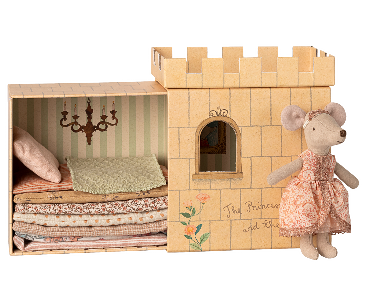 Princess and the pea, Big sister  mouse (2025)