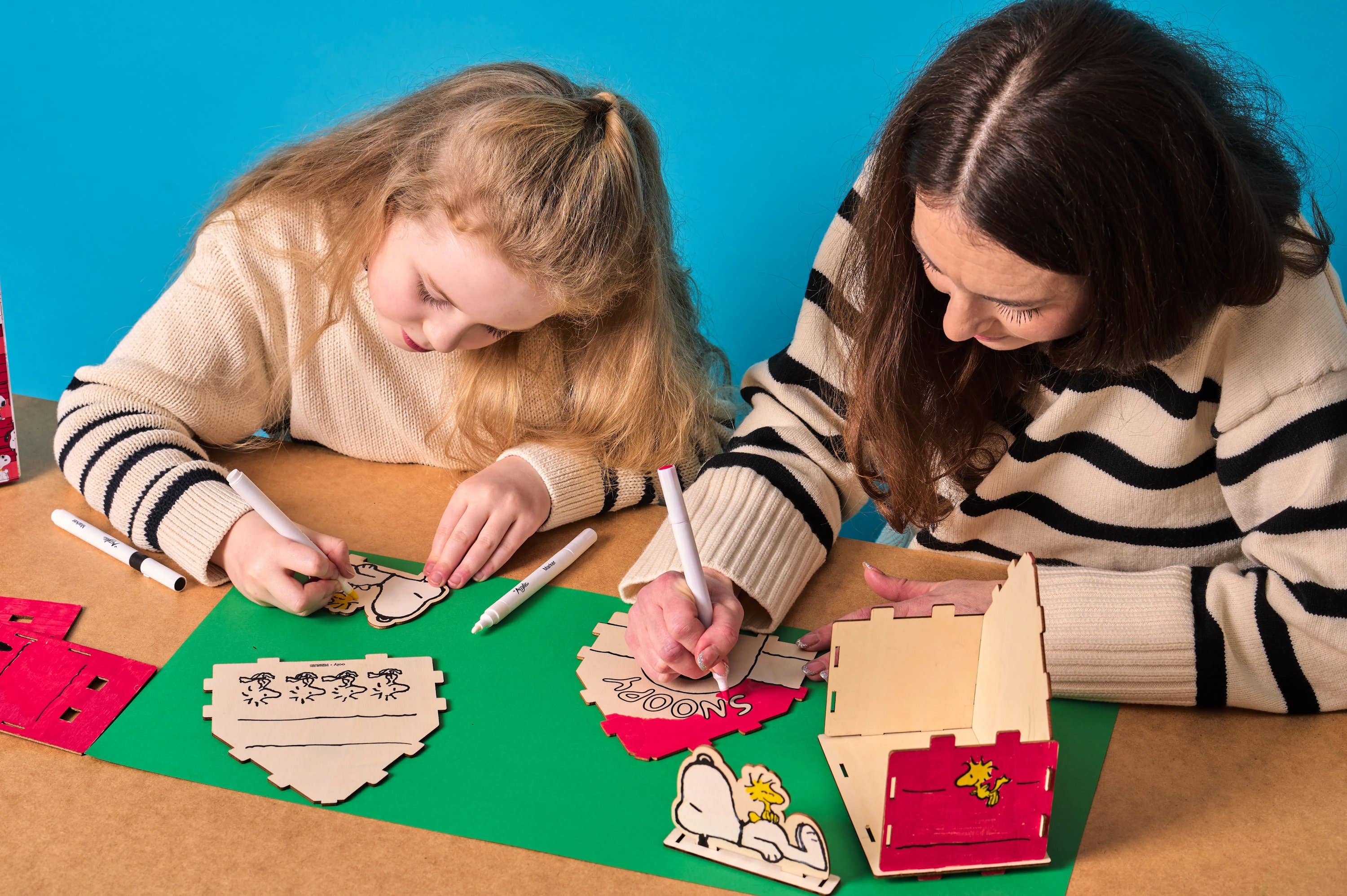 OOLY x Peanuts - Color-in' Wooden Birdhouse Kit