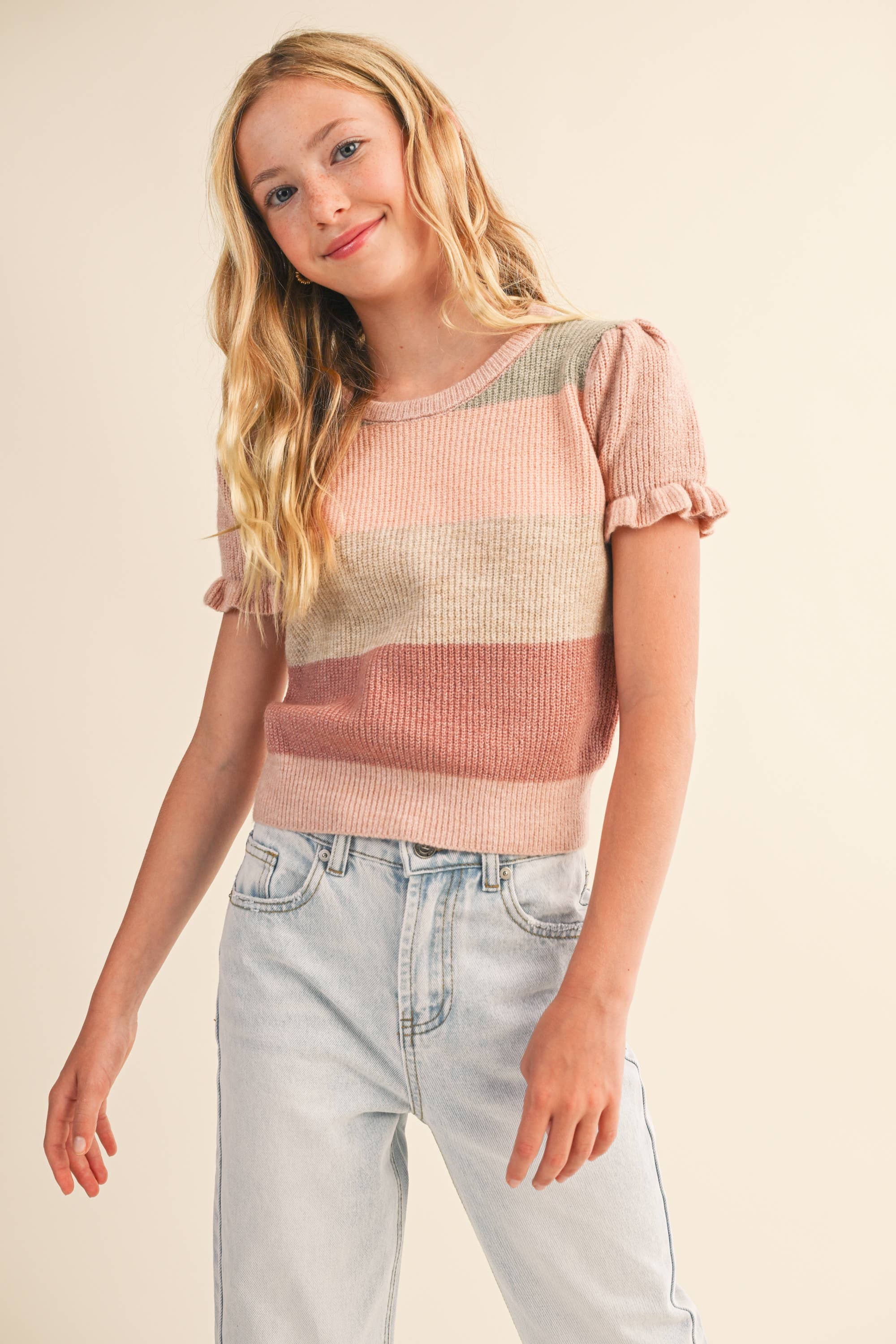 Tween Puff Sleeve Seater