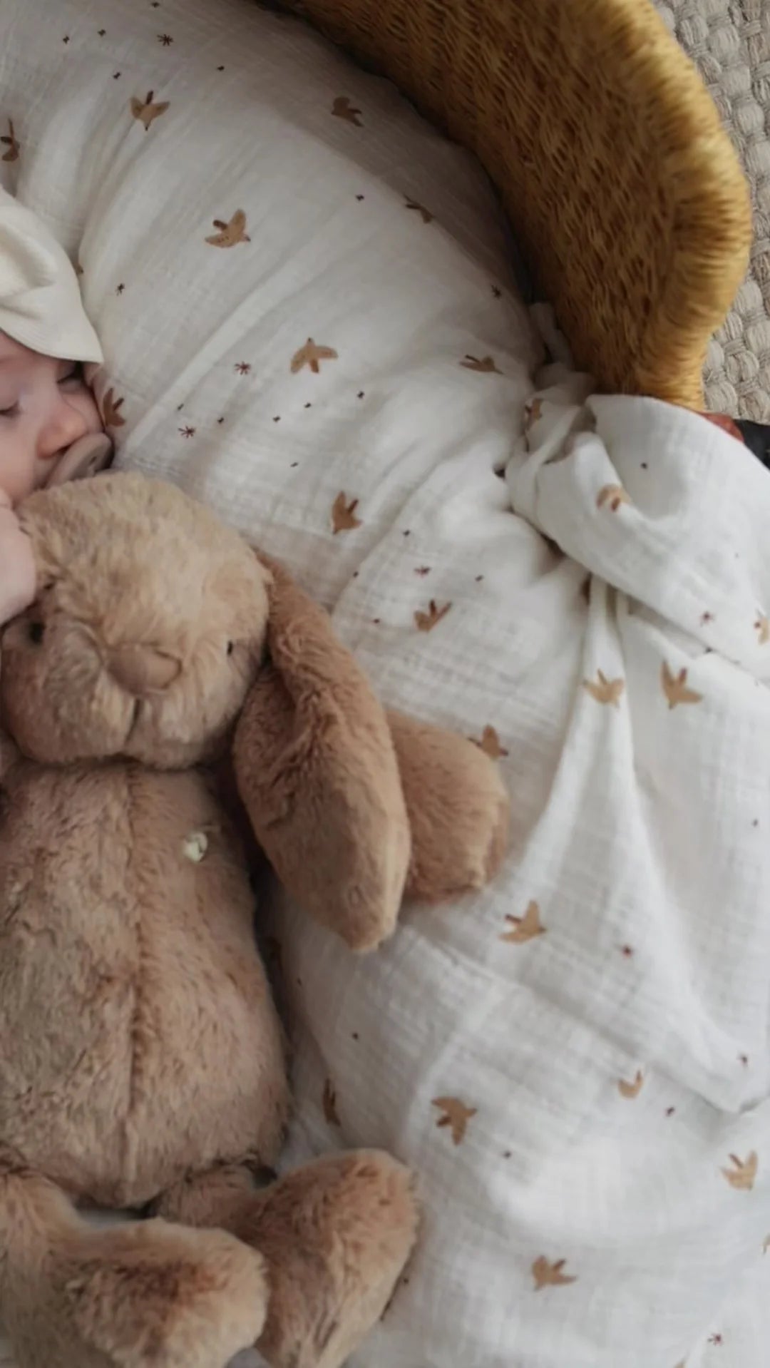 Snuggle Bunnies Plush Penelope || Caramel