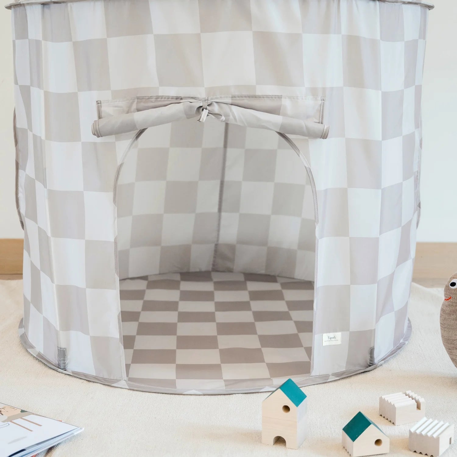 Play Tent Castle || Checkerboard Beige