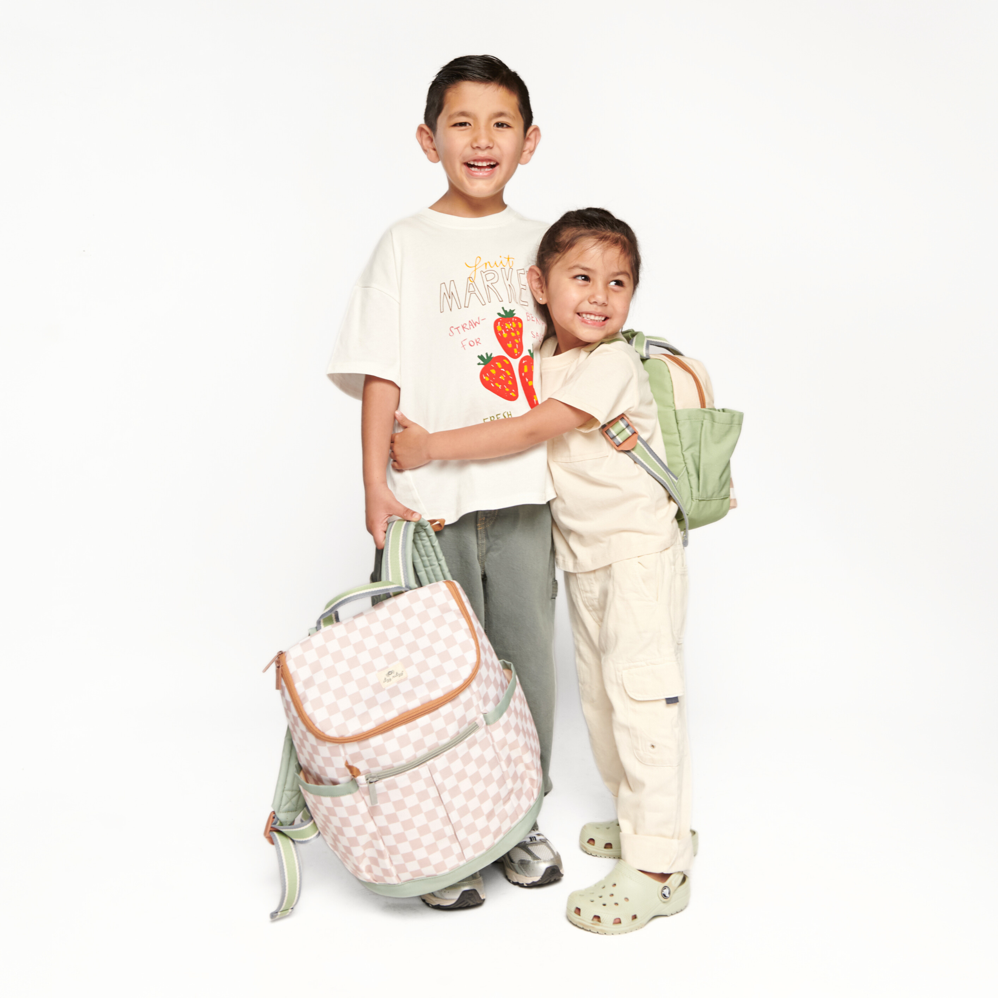 Itzy Explorer Big Kids Backpack || Check Yes!
