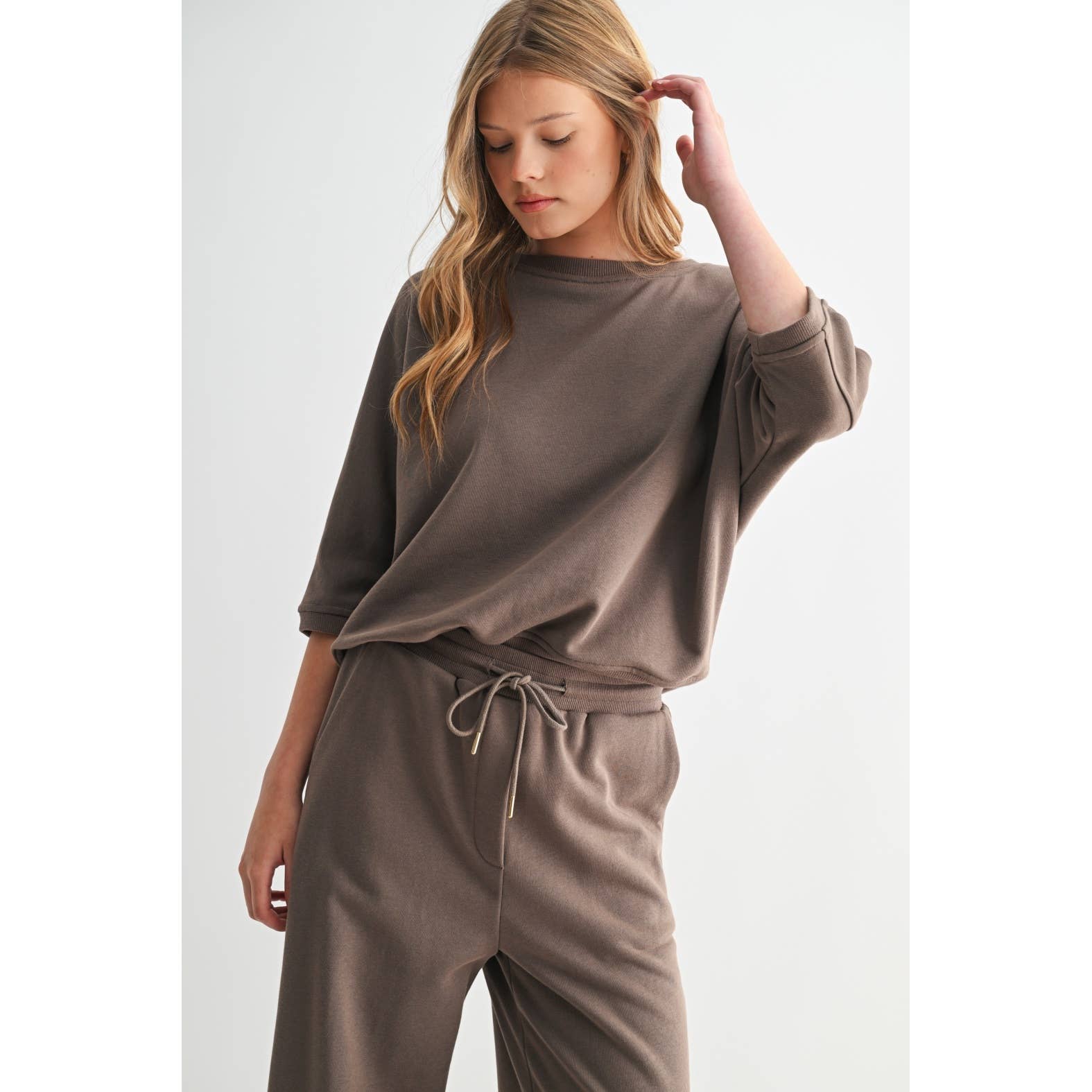 Dolam Sleeve Sweatshirt