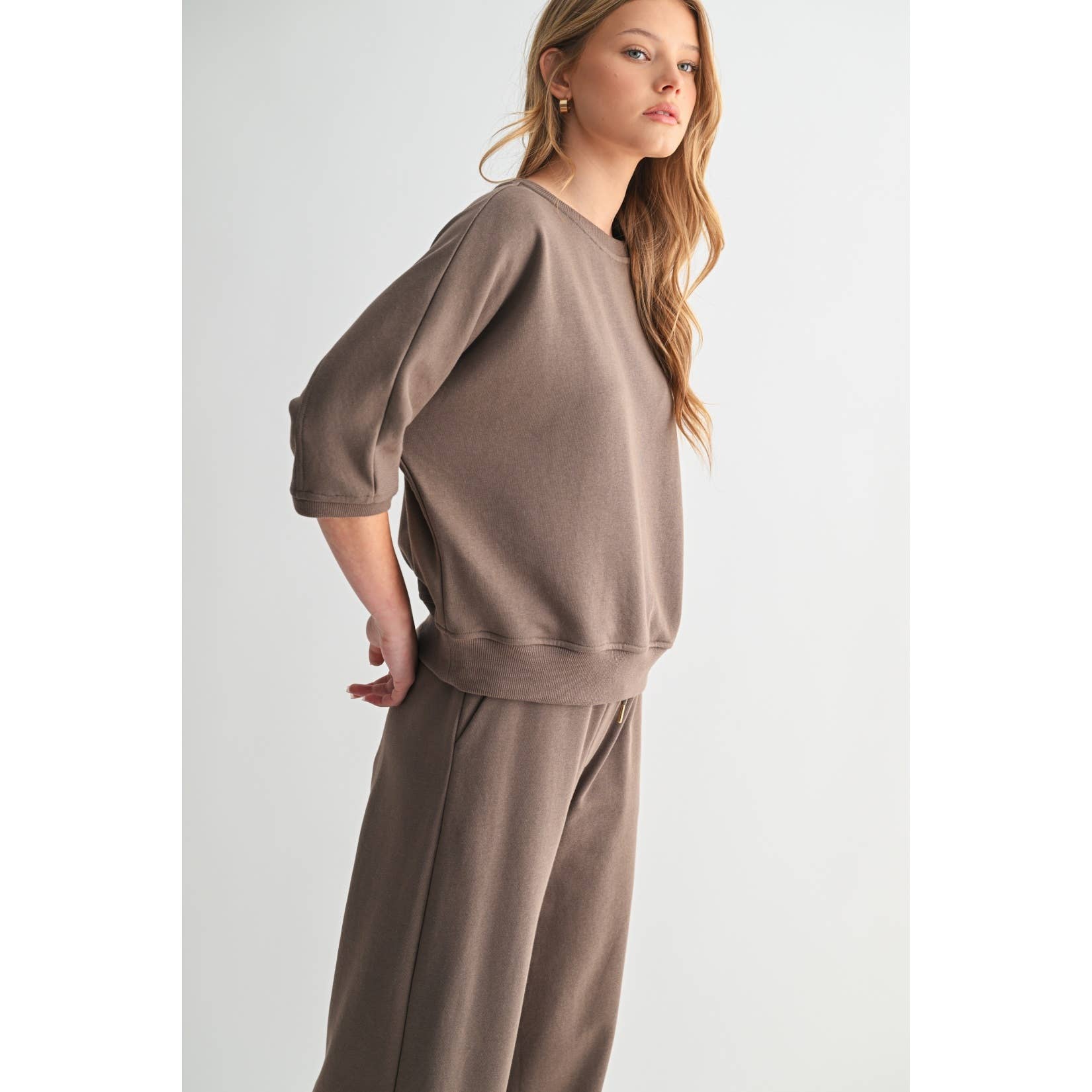 Dolam Sleeve Sweatshirt