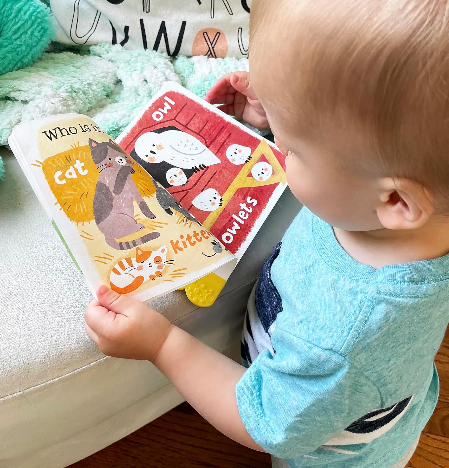 A Tuffy Book - Hello, Farm!