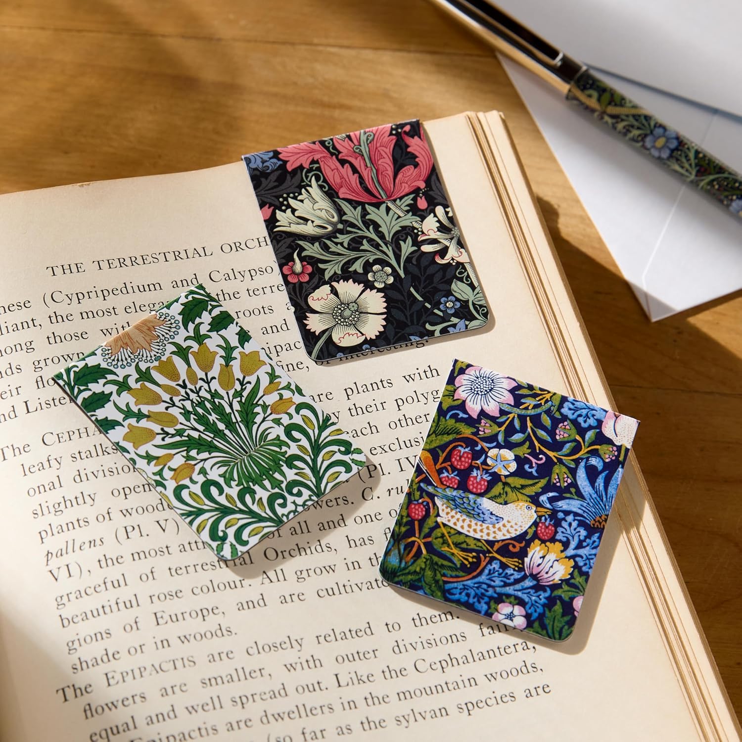 Magnetic Bookmark Set