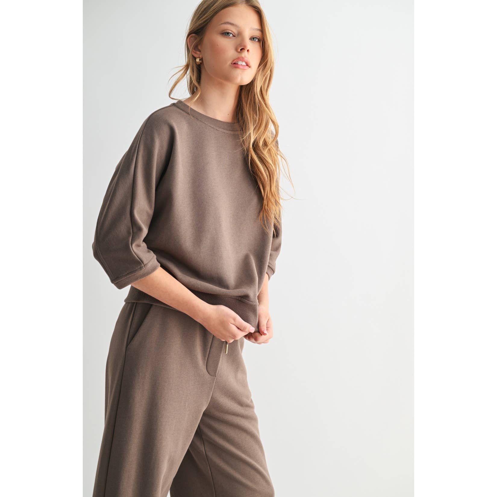 Dolam Sleeve Sweatshirt