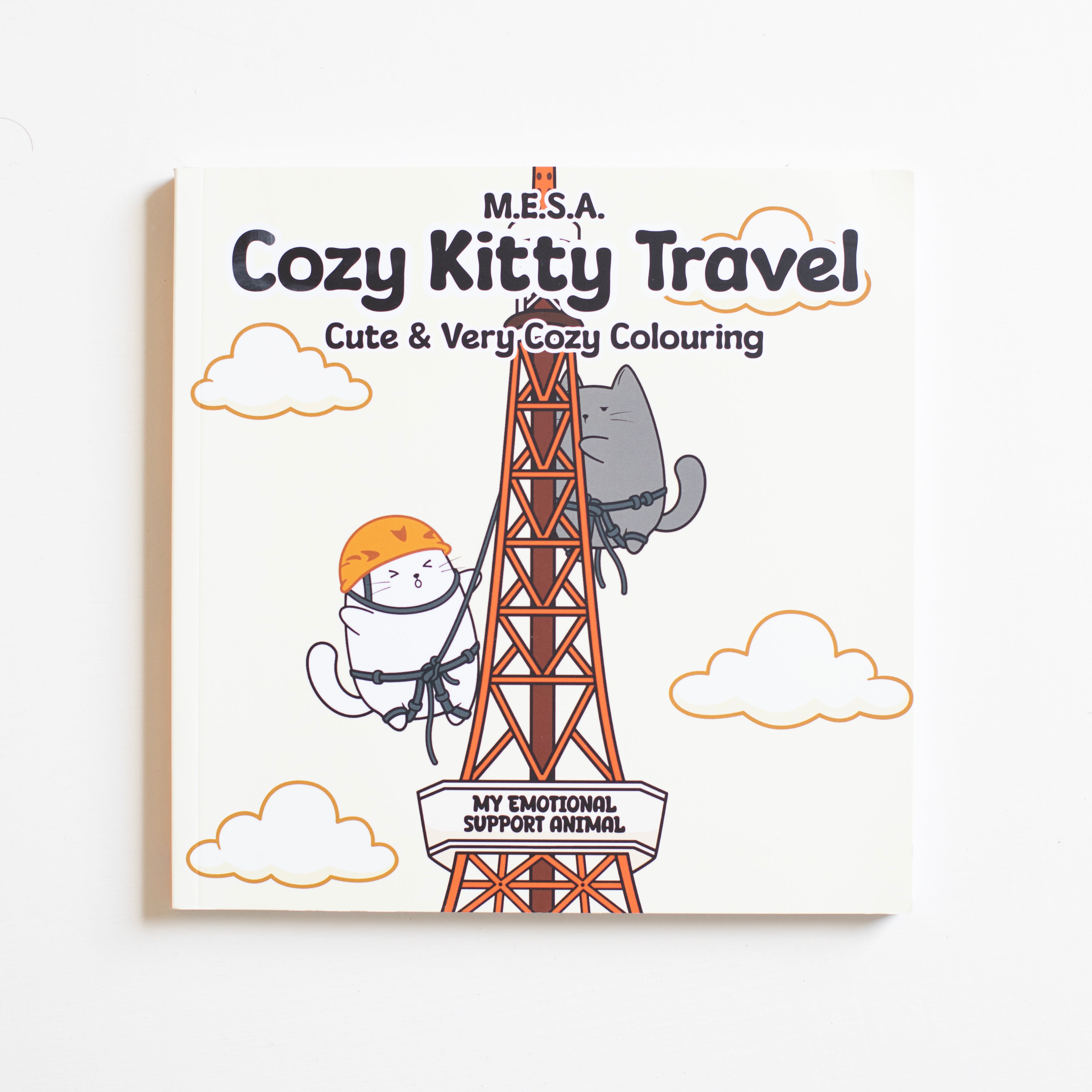 Cozy Kitty Travel: Cute and Very Cozy Colouring