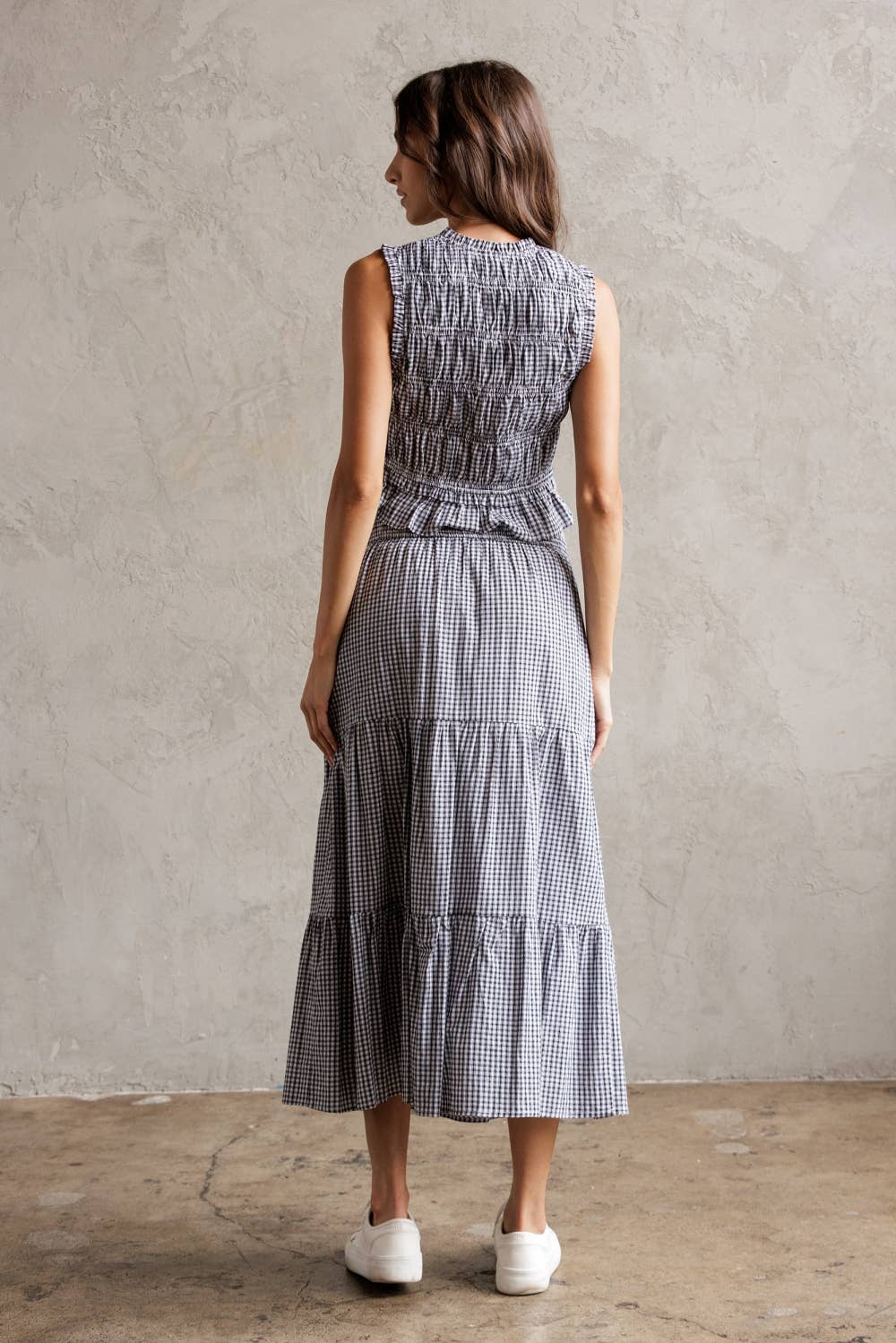 Tired Gingham Midi Skirt || Navy