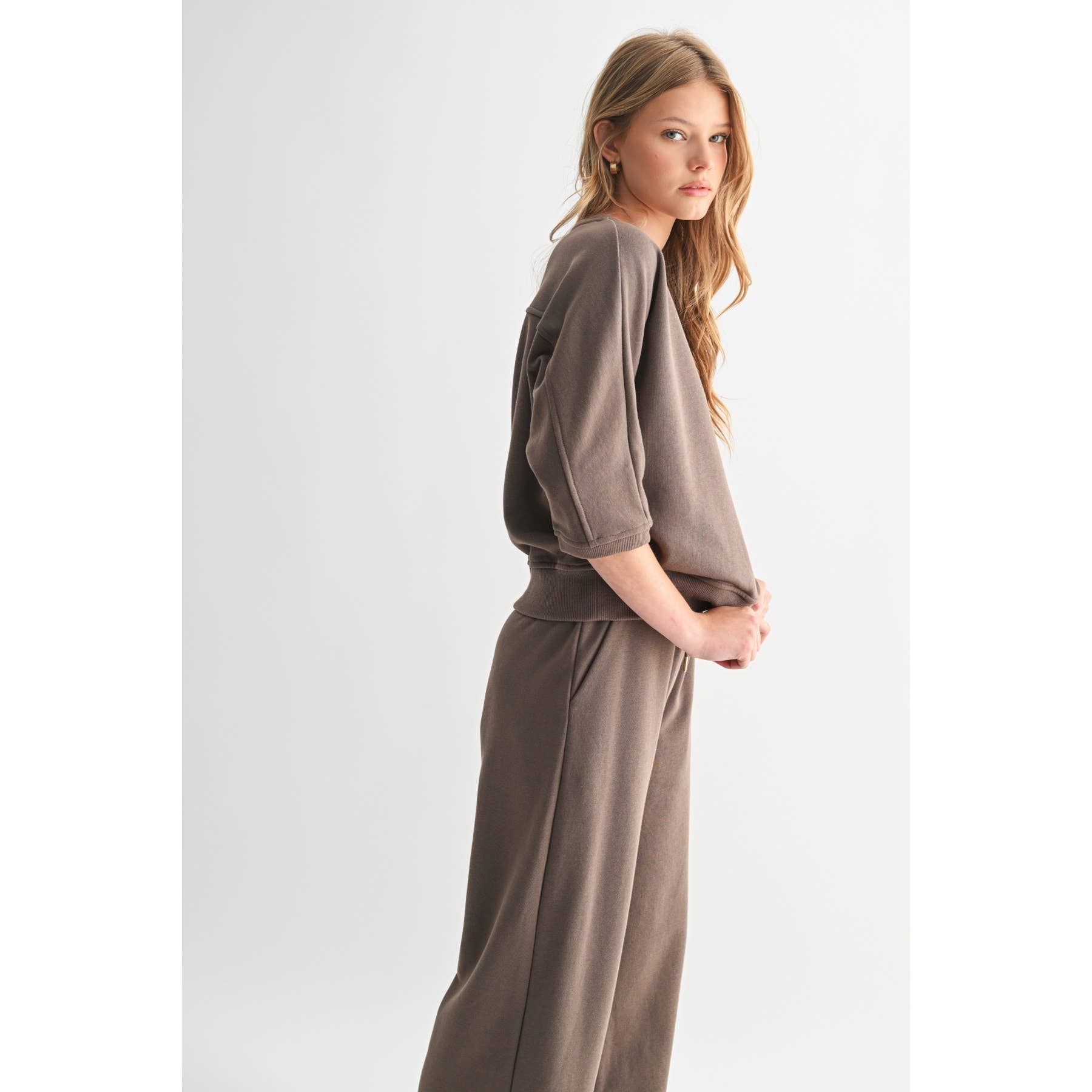 Dolam Sleeve Sweatshirt