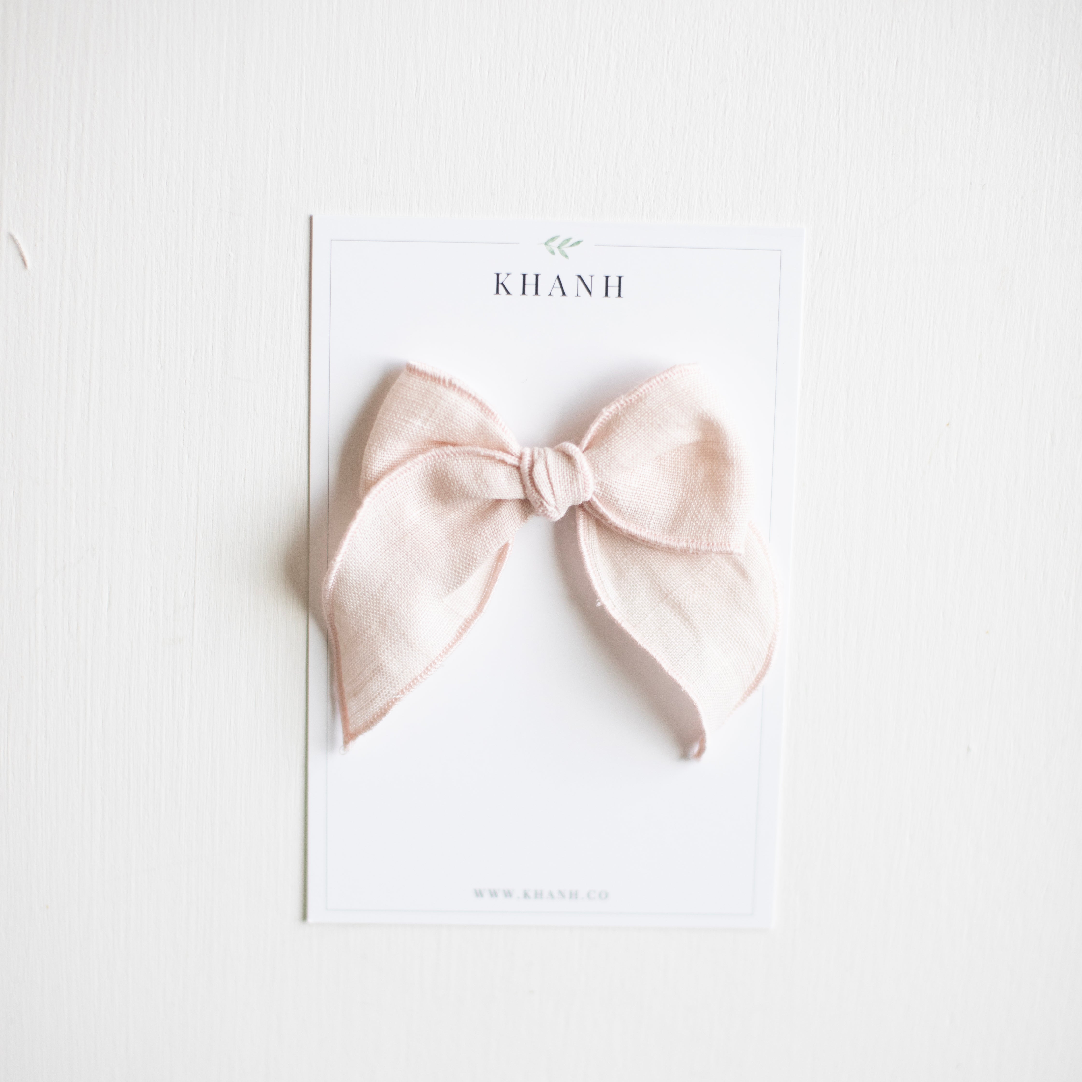 Ballet || Medium Whimsical Bow