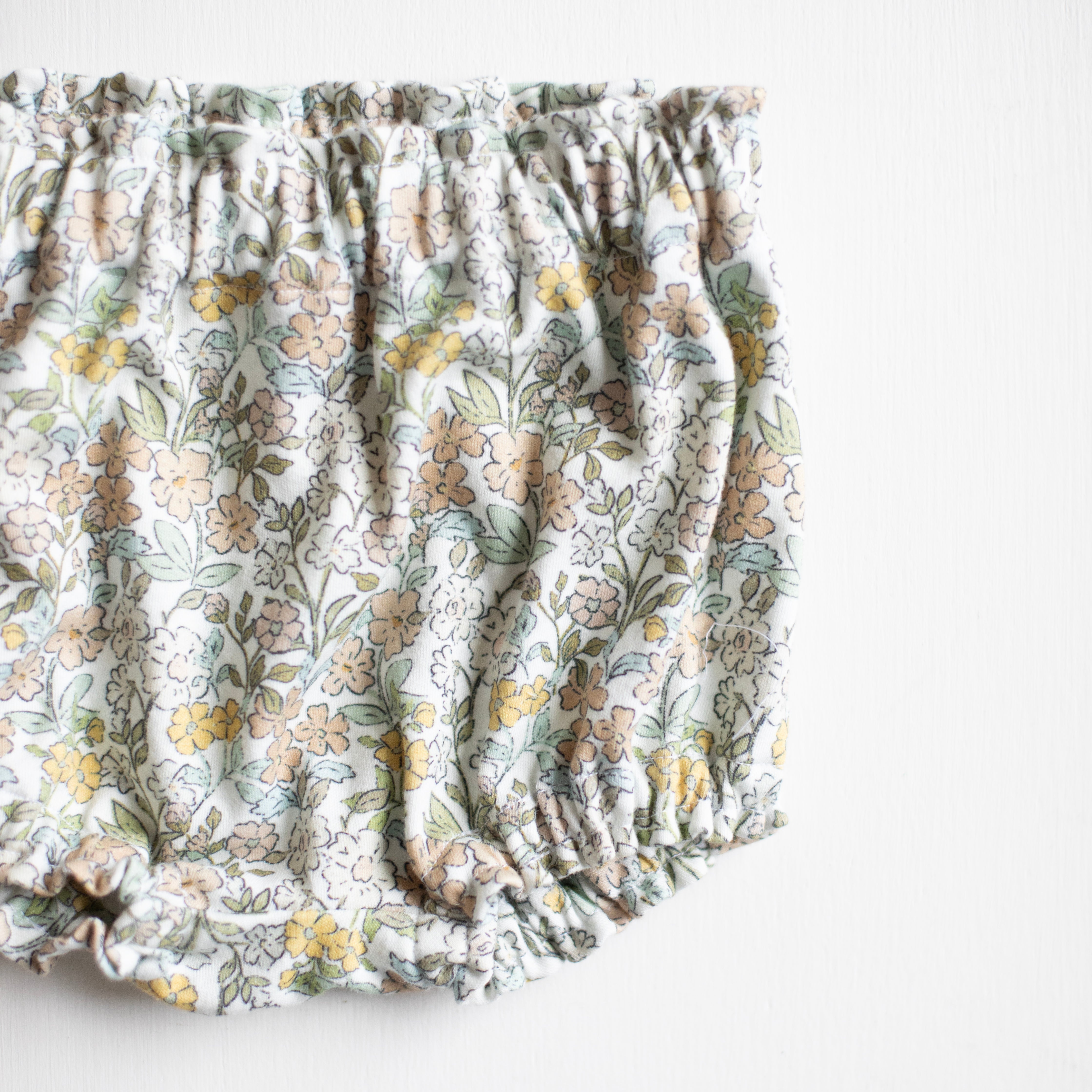 Bloomer || Briella