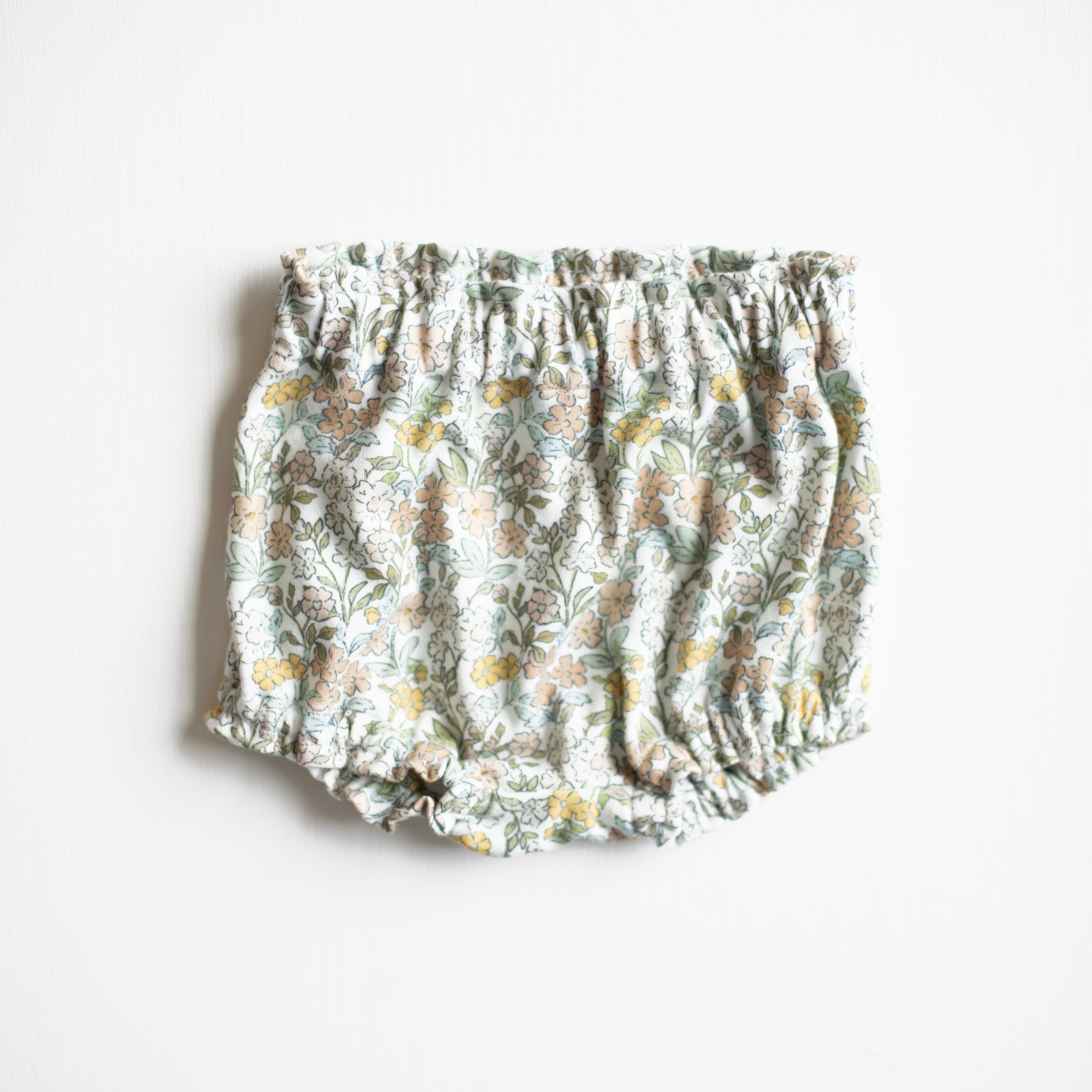 Bloomer || Briella