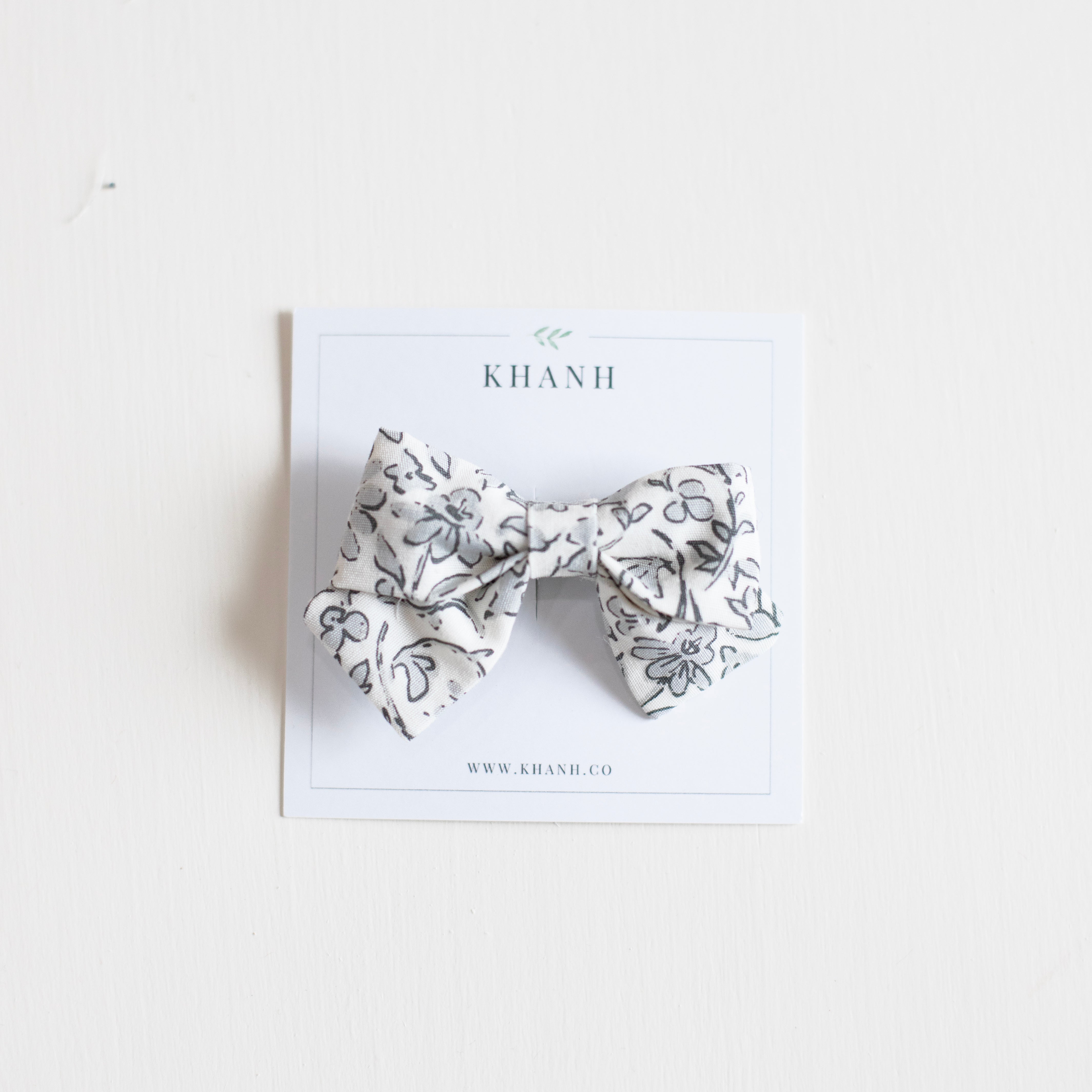 Caroline || Petite Sailor Bow