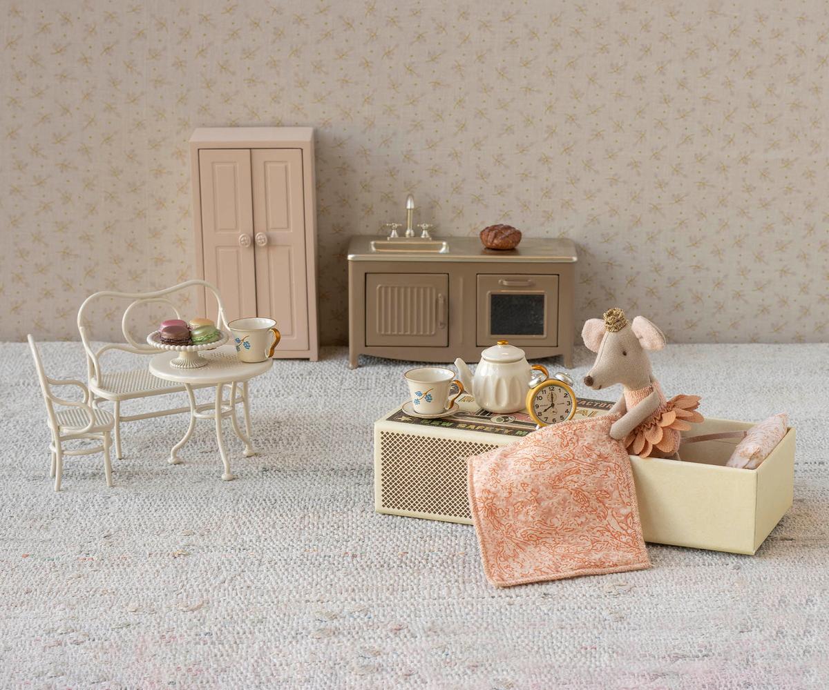 Café Set, Mouse, Small - Off White